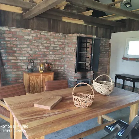 Feriegård Dzika Zagroda Dziemiany