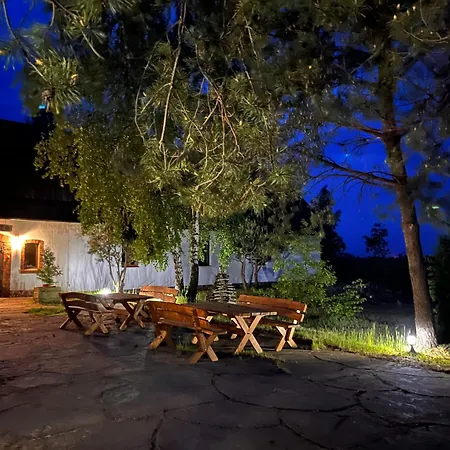 בית חווה Dzika Zagroda *