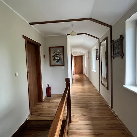 Dzika Zagroda בית חווה