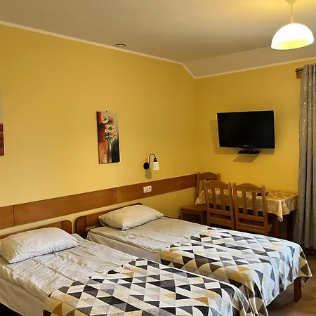 Dzika Zagroda Farm stay *